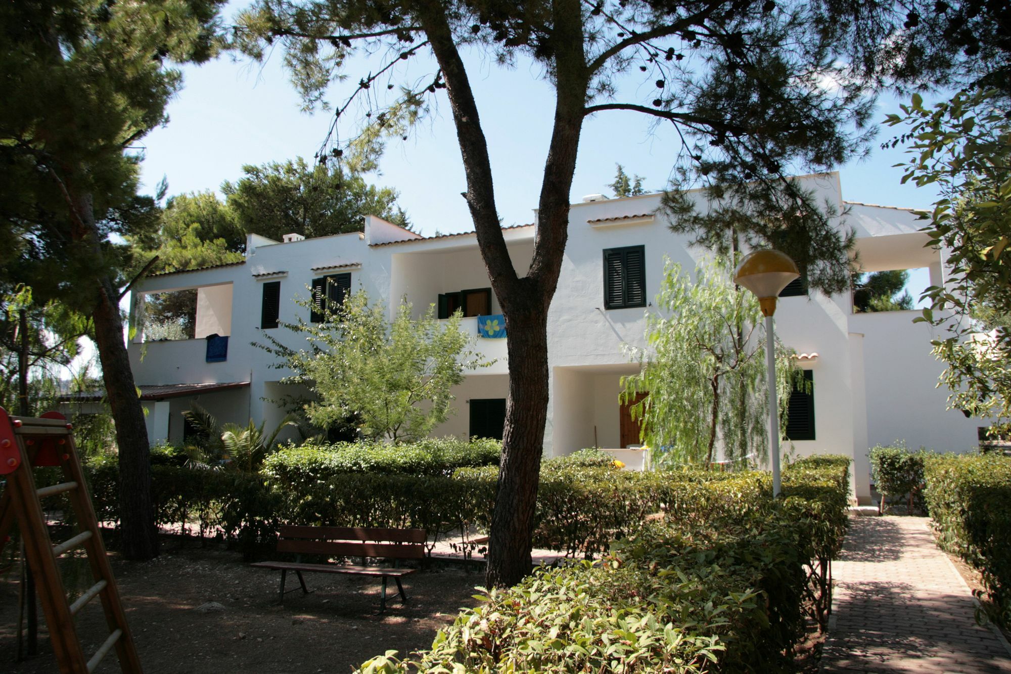 Villaggio Turistico Residence Delfino Весте Екстериор снимка